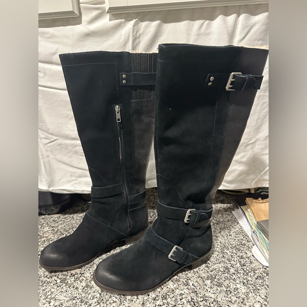 UGG Cyndee Tall Black Boots